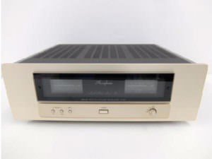 Accuphase A-30パワーアンプ